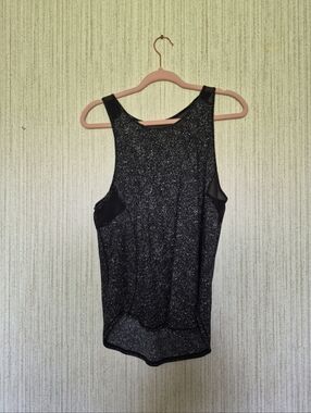 Lululemon Size Medium Or Large Black And White Athletic Tank Top Mesh Accents
